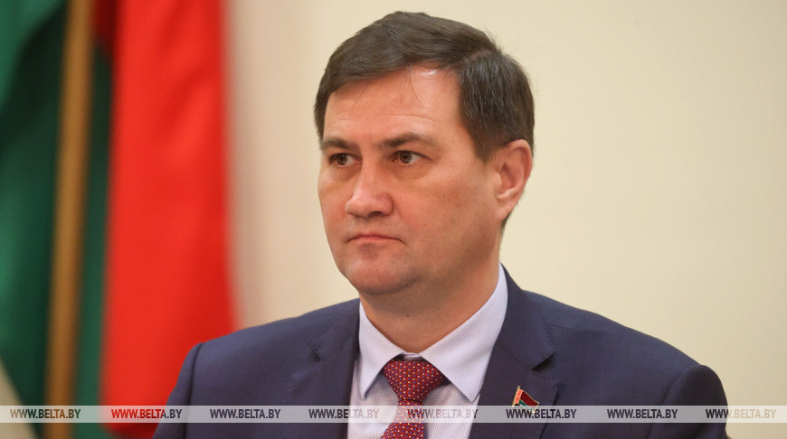 Рыженков: проект Конституции вызвал поистине всенародное обсуждение путей развития государства