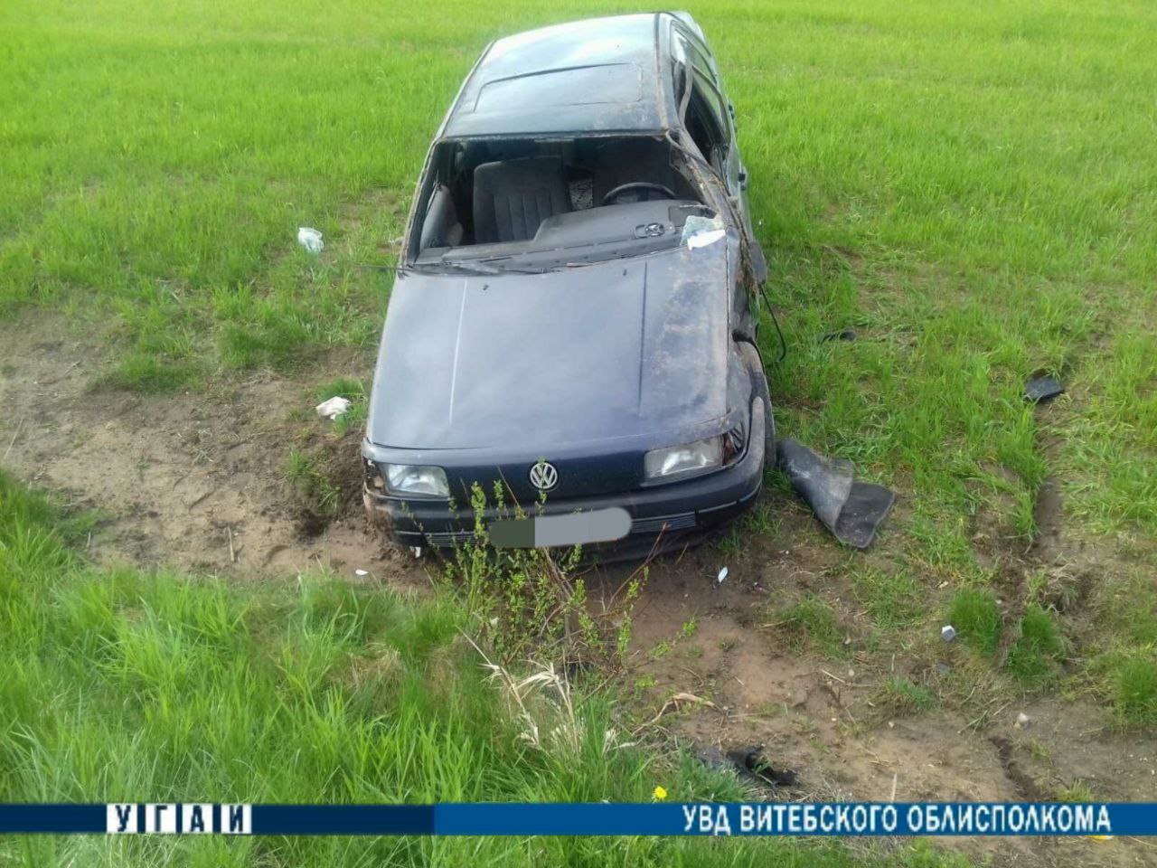 В Ушачском районе автомобиль съехал в кювет