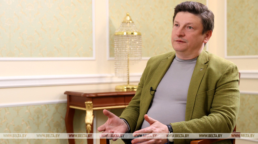 "Если честно проговариваем, то наступает новый уровень взаимопонимания". Историк о национальной идентичности