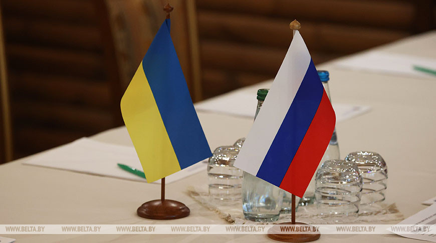 Гуманитарные коридоры и обмен пленными. Российский политолог о важных вопросах на переговорах между Россией и Украиной