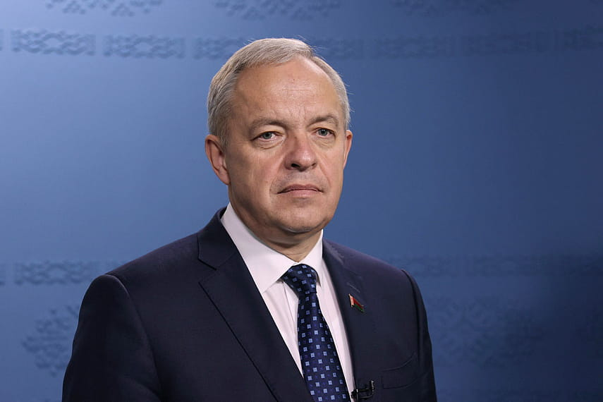 Глава Администрации Президента Игорь Сергеенко: "Проект новой Конституции могут вынести на общественное обсуждение уже к декабрю"