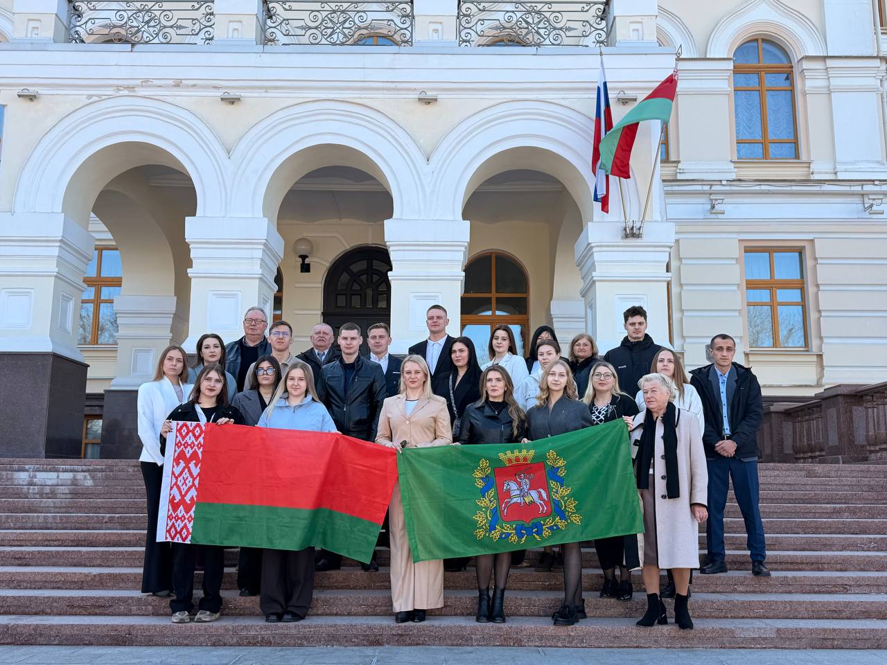 Делегация Витебской области отправилась в Минск на торжественное мероприятие, посвященное Дню единения народов Беларуси и России (ОБНОВЛЯЕТСЯ)