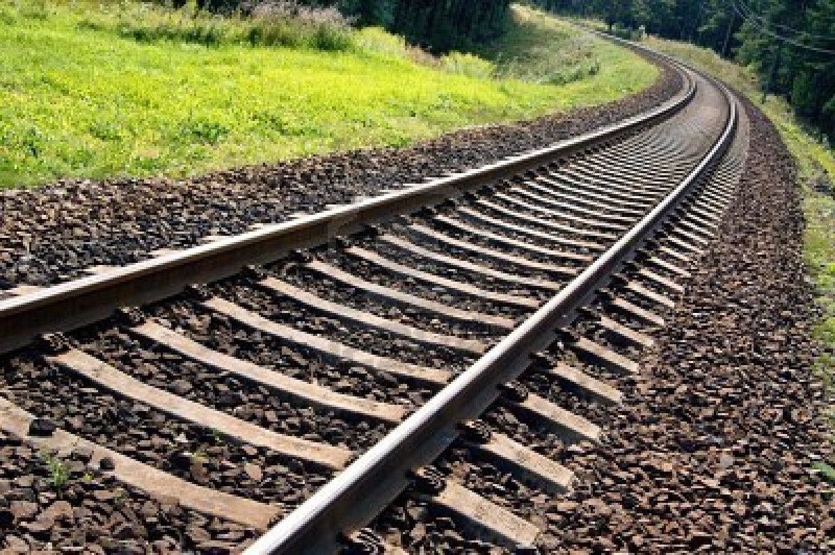 На железнодорожных путях в Полоцком районе обнаружено взрывное устройство