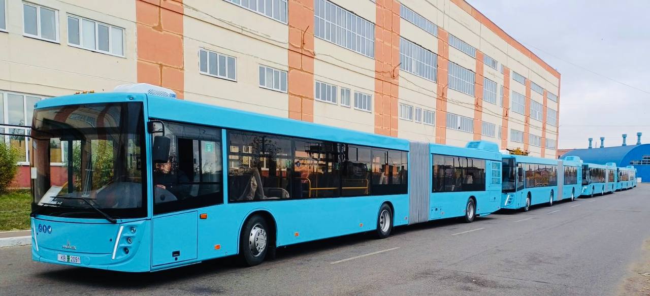 Новые автобусы МАЗ-216047 пополнили автопарки Витебска и Полоцка