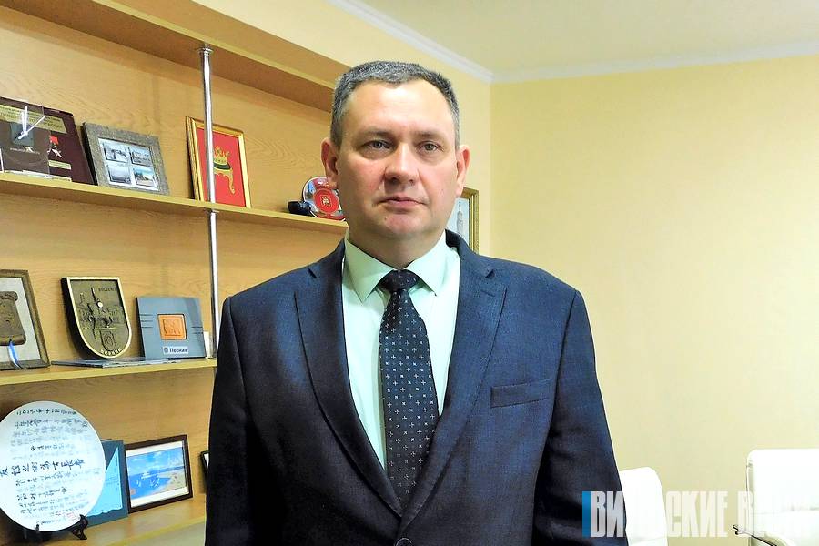 Исаченко: Принятие новой Конституции – стратегический и крайне важный шаг для дальнейшего развития нашей страны
