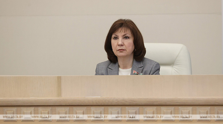 Кочанова: уверена, граждане поддержат предложенные в Конституции нововведения