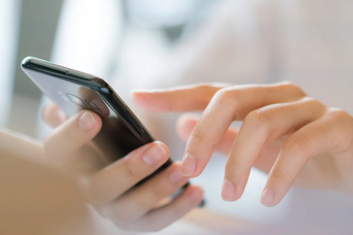 Для фізічных асоб даступны афіцыйны мабільны дадатак «MNS Mobile»
