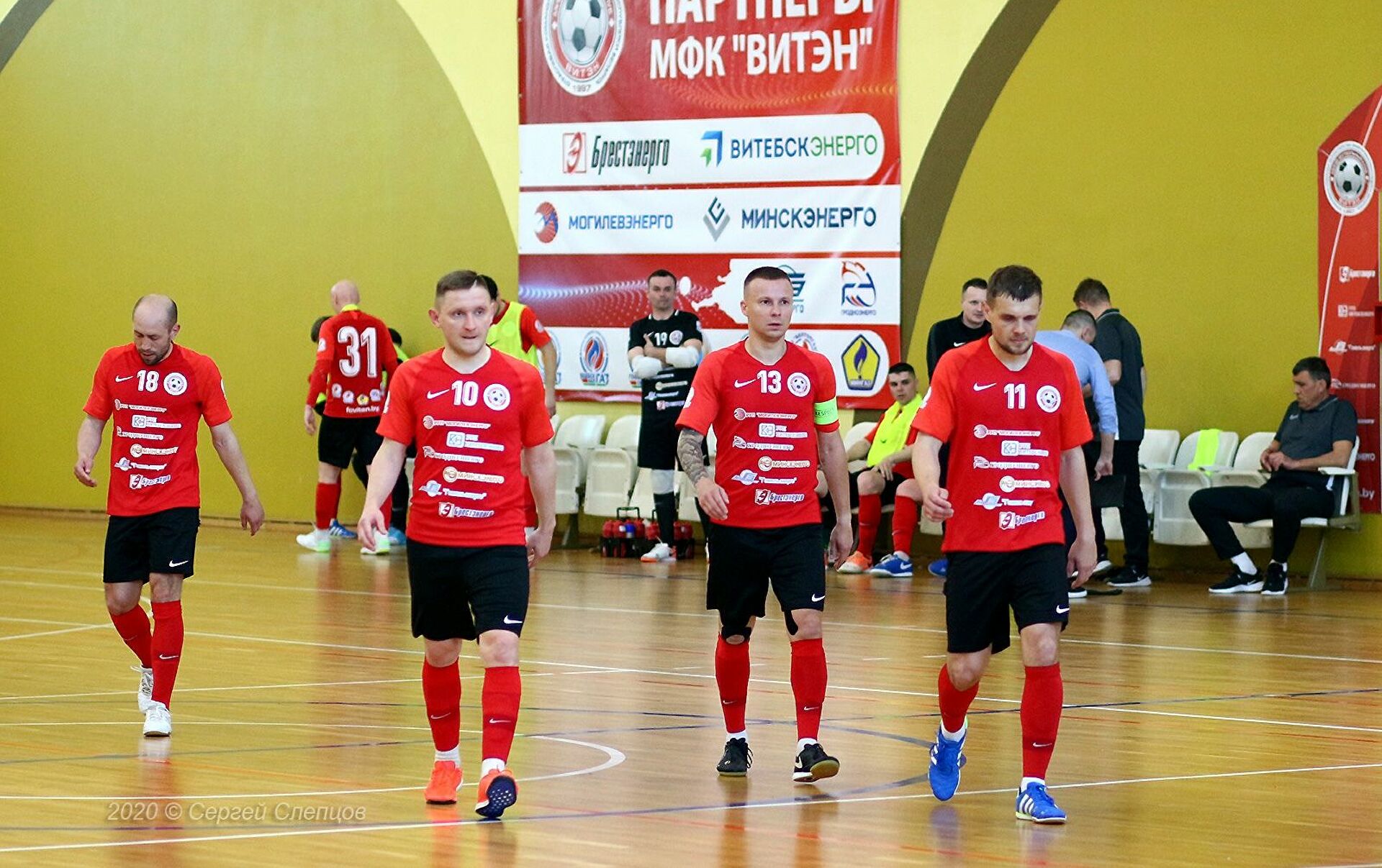 МФК "Витэн" победил в очередном туре чемпионата страны по мини-футболу