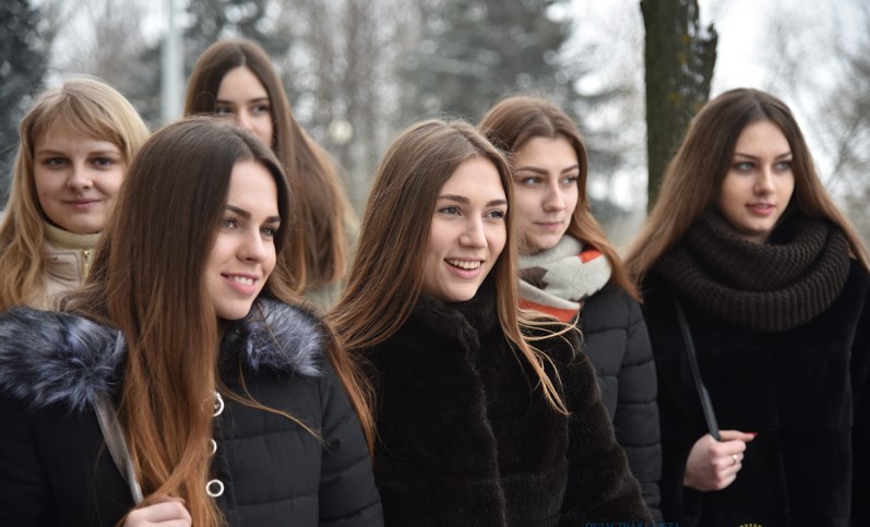 Финальные отборы конкурса «Мисс Беларусь-2018» прошли в Минске. Что организаторы обещают победительницам? 