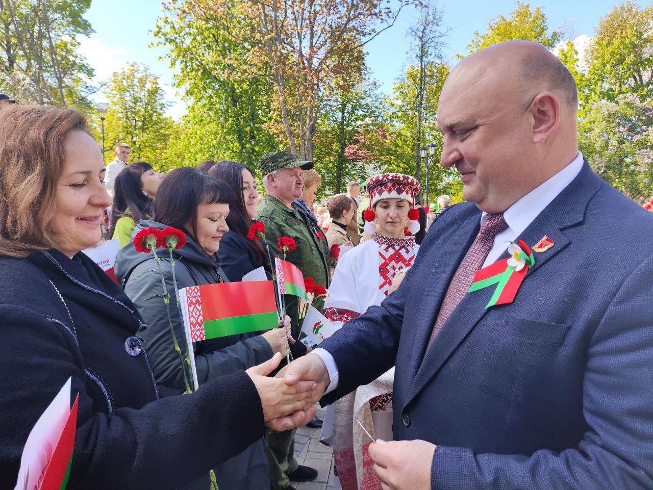 Дмитрий Демидов принял участие в торжественном мероприятии, посвящённом Дню Государственного флага, Государственного герба и Государственного гимна Республики Беларусь в Полоцке