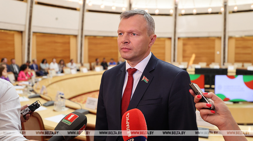Романов: мы нацелены сохранить Беларусь, сделать ее процветающей и сильной