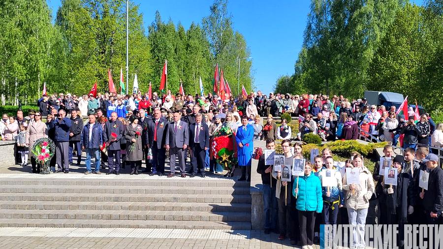 Вячеслав Дурнов принял участие в праздничных мероприятиях к 9 Мая в Дубровно