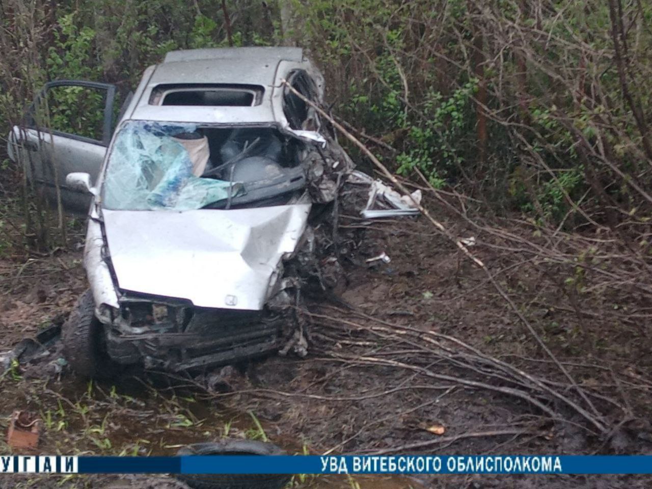 В результате аварии в Полоцком районе скончался водитель легковушки 