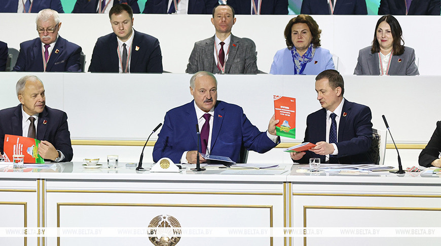 Лукашенко поддержал предложение о кураторстве партиями отдельных направлений в развитии страны