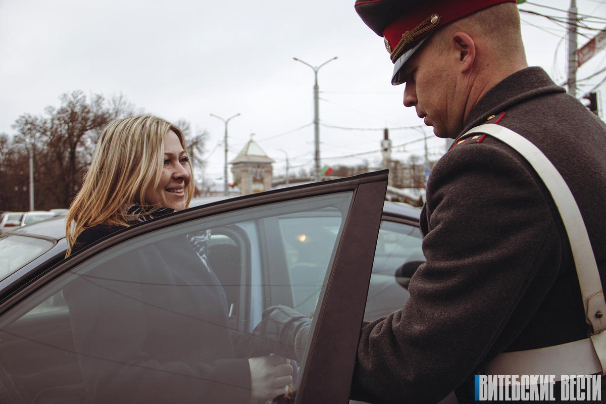 Тест на парковку, знание ПДД и зоркость: лучшую автоледи выберут в Витебске