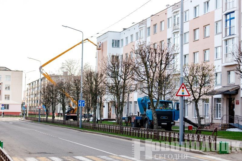 В Новополоцке продолжается месячник по благоустройству