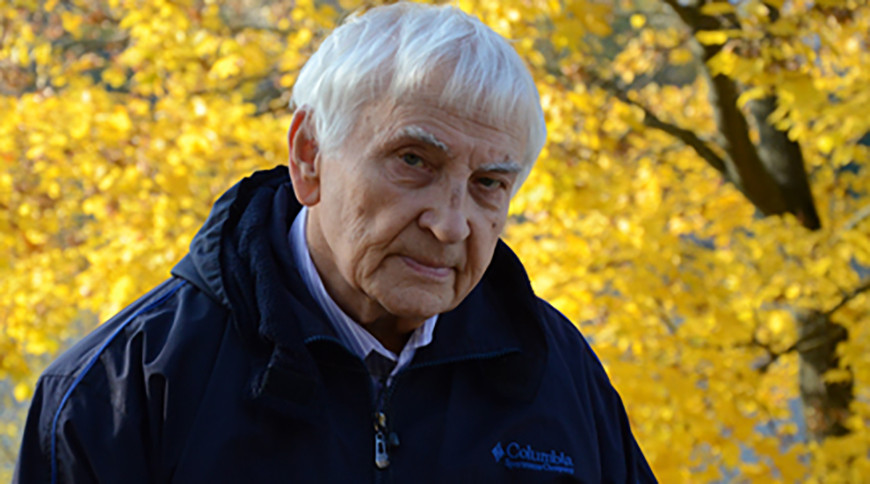 Лукашенко поздравил народного артиста Беларуси Тадеуша Кокштыса с 90-летием
