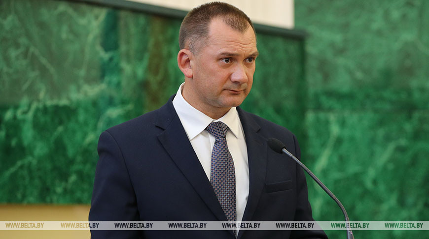 Кубраков: в проекте Конституции отражены вопросы, которые раньше на таком уровне не поднимались