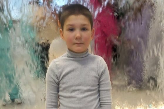 «10 уколов – в день, 300 – в месяц». Макару Иванову из Витебска необходима инсулиновая помпа!