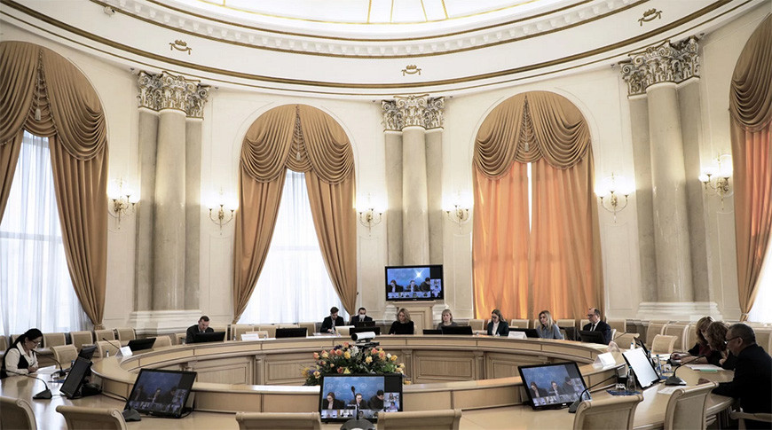 В СНГ ведется работа над проектом Положения о Комиссии уполномоченных по правам ребенка