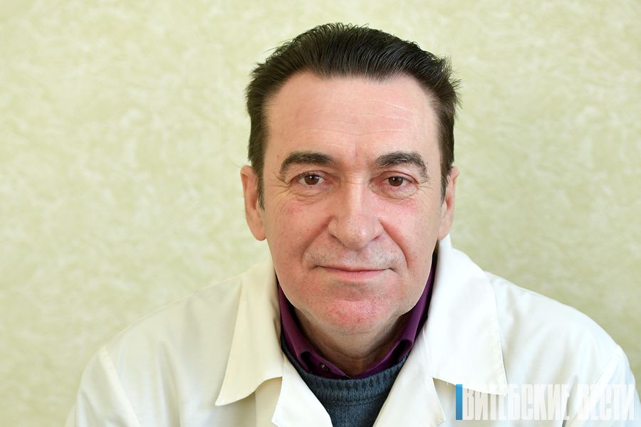 Врач из Сенненского района Евгений Ковшов: «Необходимо всячески мотивировать молодежь оставаться на селе» 