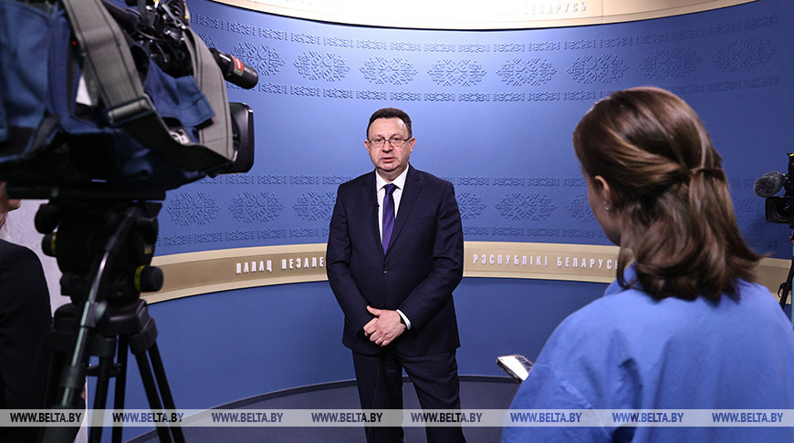 Как будут вакцинировать белорусов и когда появится своя вакцина?