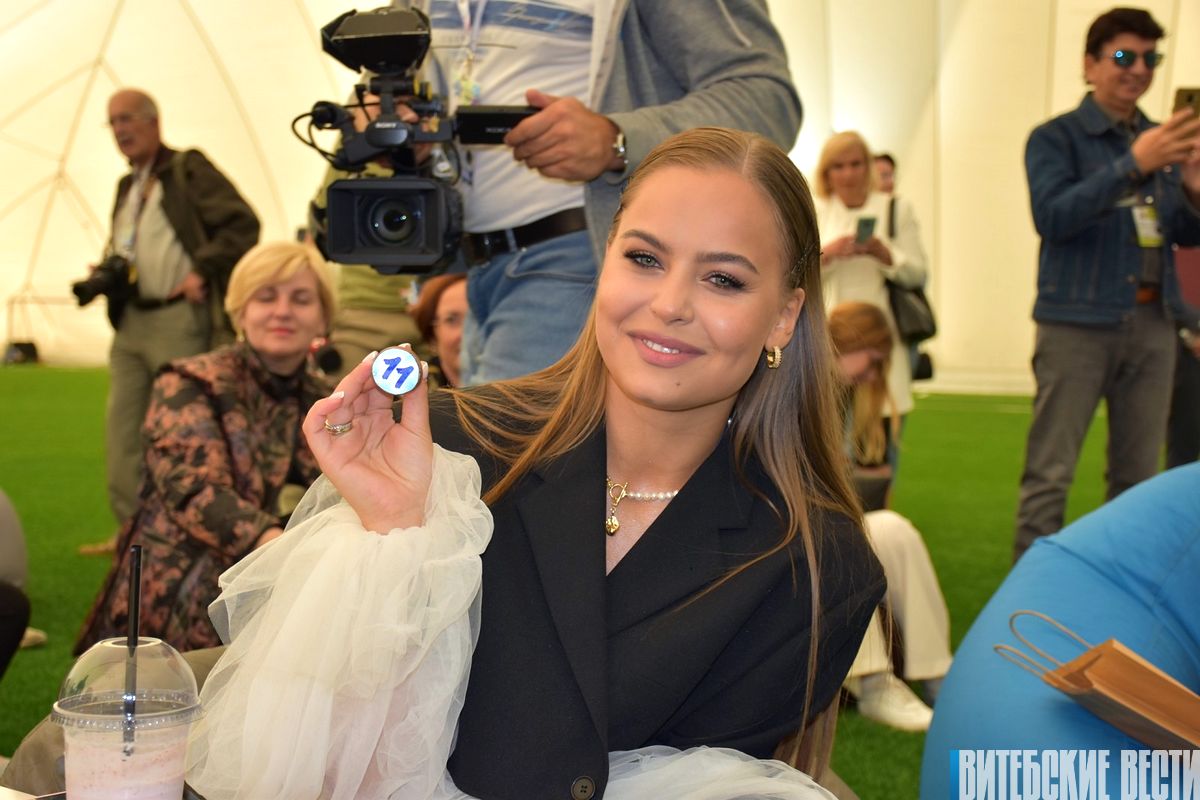 Как на "Славянском базаре" прошла жеребьевка международного конкурса исполнителей эстрадной песни 