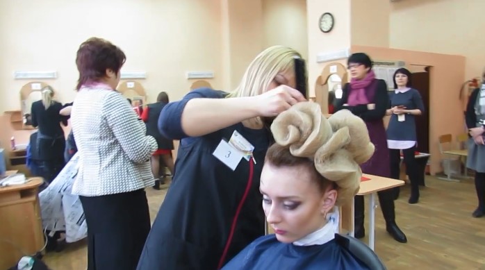В Витебске прошел конкурс парикмахерского искусства