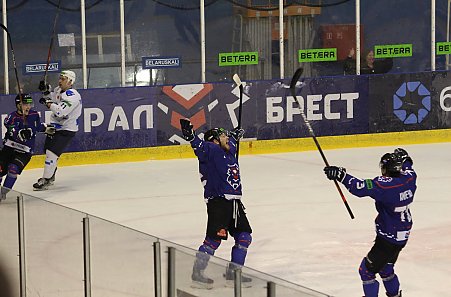 Хоккеисты «Витебска» проиграли «Бресту» в шестом матче четвертьфинальной серии