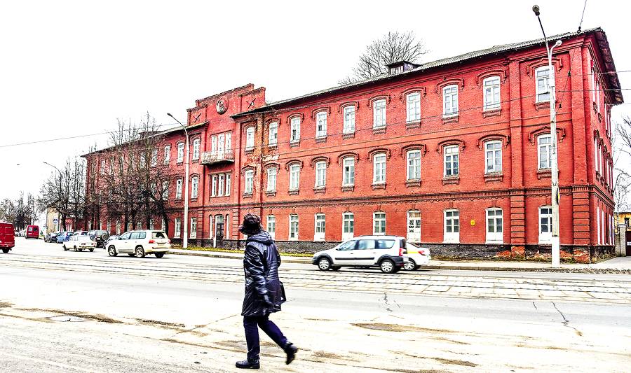 Историческое здание бывшей казармы по ул. Буденного в Витебске продано с молотка за 360 тыс.