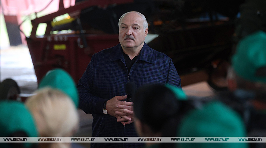 Александр Лукашенко о закреплении молодежи на селе: будут нормальные условия для жизни и работы - люди сюда придут