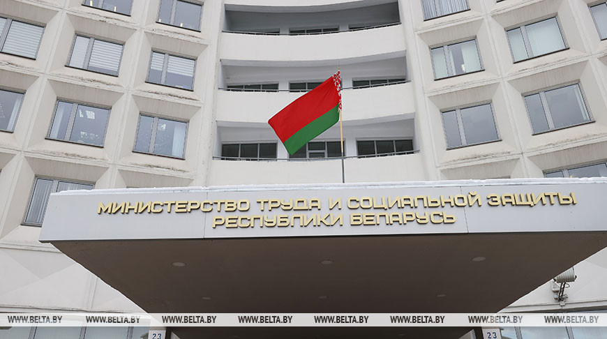 В Беларуси материальная помощь ко Дню Победы выплачена 60% получателей