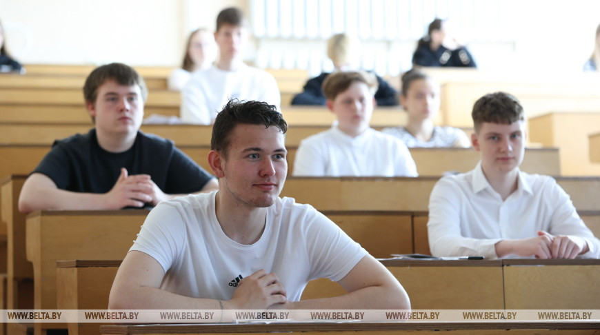 ЦТ по физике планируют написать более 19,5 тыс. абитуриентов
