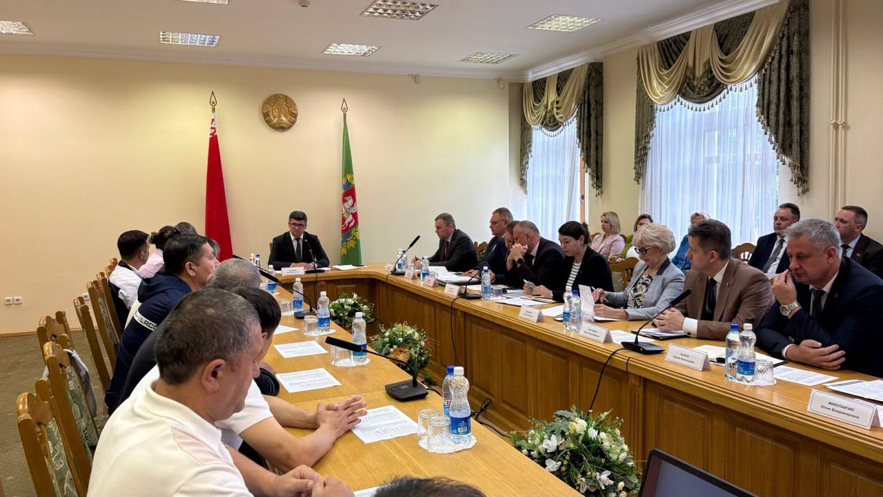 Сергей Левкович провел встречу с представителями Андижанской области Республики Узбекистан