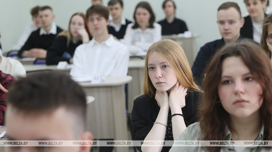 В Минобразования рассказали о самых популярных вопросах, поступающих по результатам ЦЭ