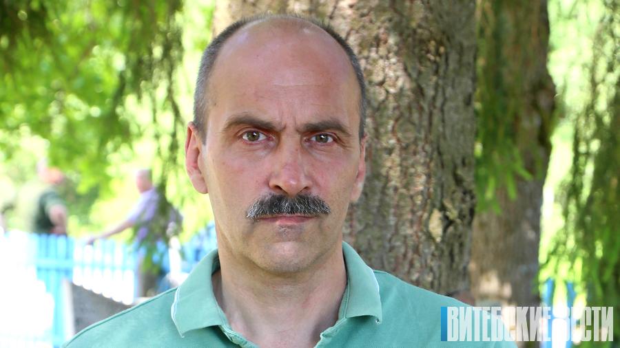 Волонтер из Лиозно Андрей Ильюшкин награжден нагрудным знаком Минобороны Беларуси «За актыўны пошук»
