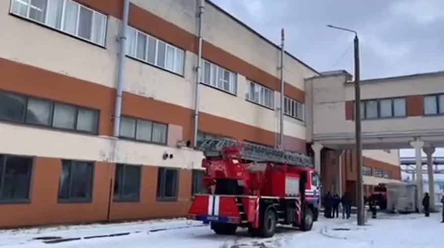 Спасатели ликвидировали возгорание в цеху Оршанского льнокомбината