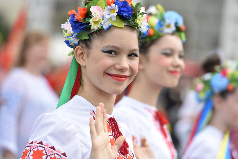 День молодежи в фестивальном Витебске проходит в национальной тематике