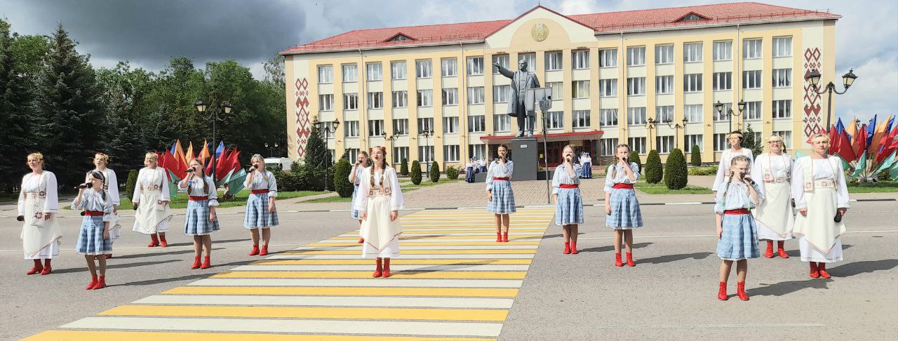 БОЛЬШОЙ ФОТОРЕПОРТАЖ: В Витебской области отмечают День Независимости Республики Беларусь