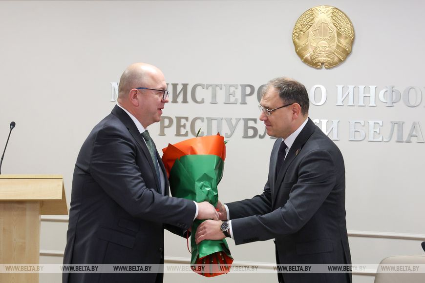 Каранкевич представил нового министра информации коллективу ведомства