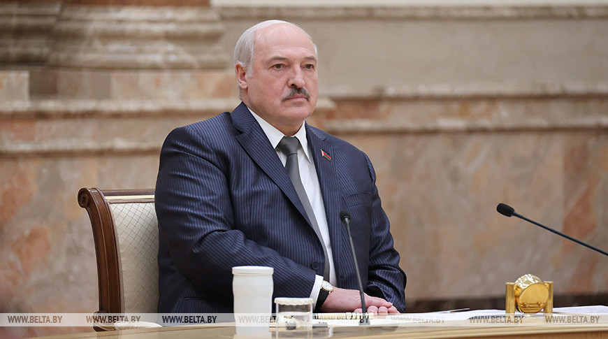 Александр Лукашенко о предложении "очумевших поляков": это третья мировая война