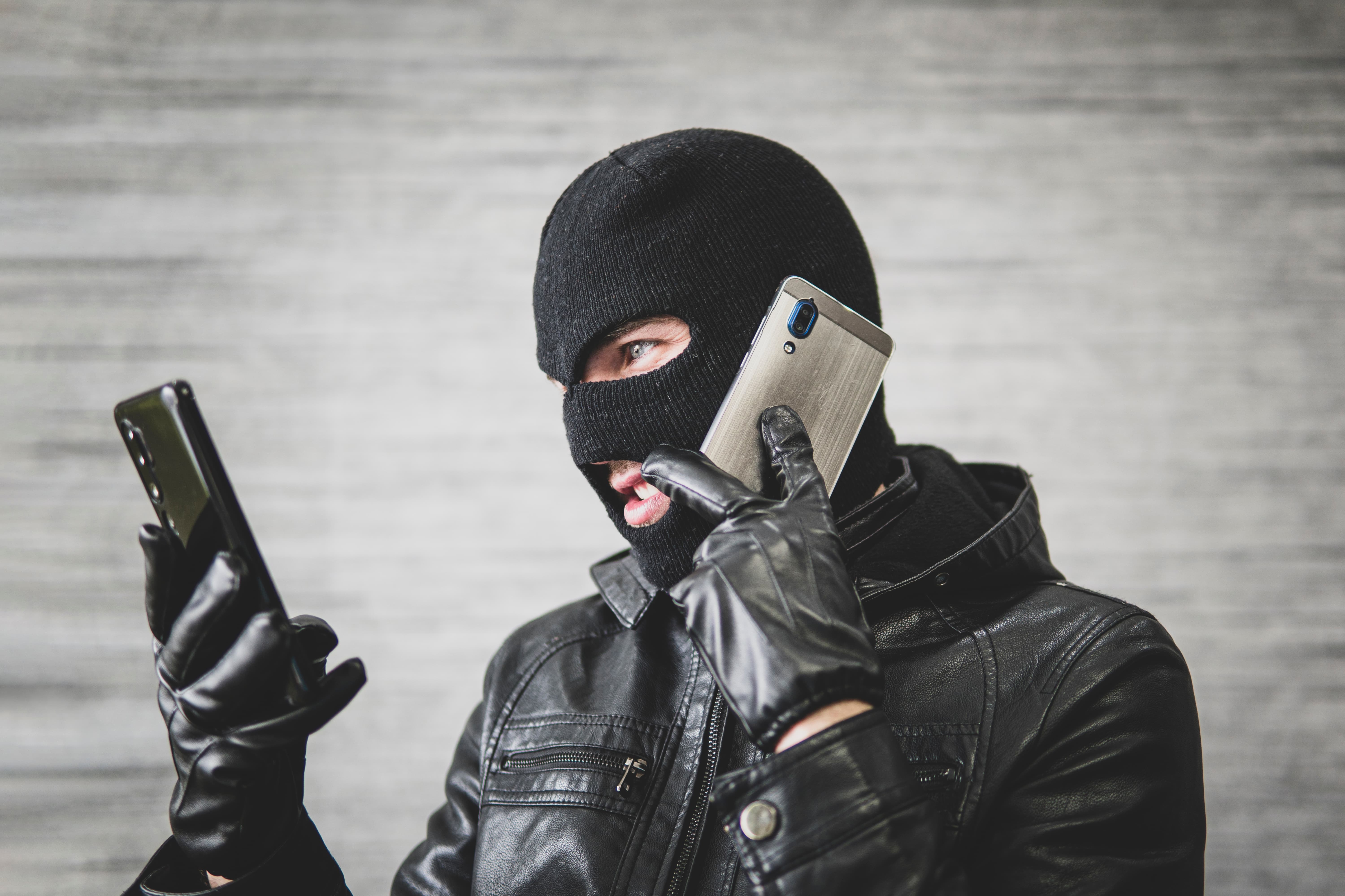 Работники банка уберегли витебчанку от перевода мошенникам более 47 тыс. бел. руб.