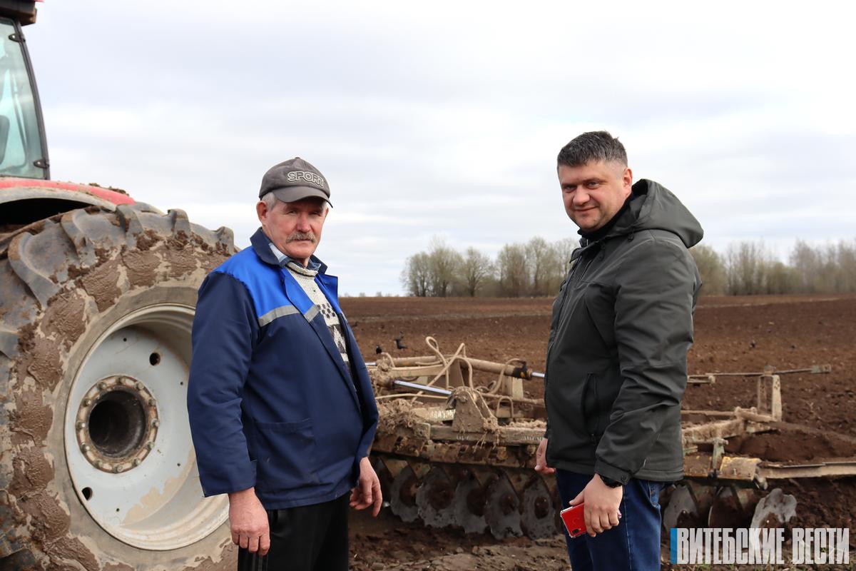 Как проходит сев у аграриев Дубровенского района? 