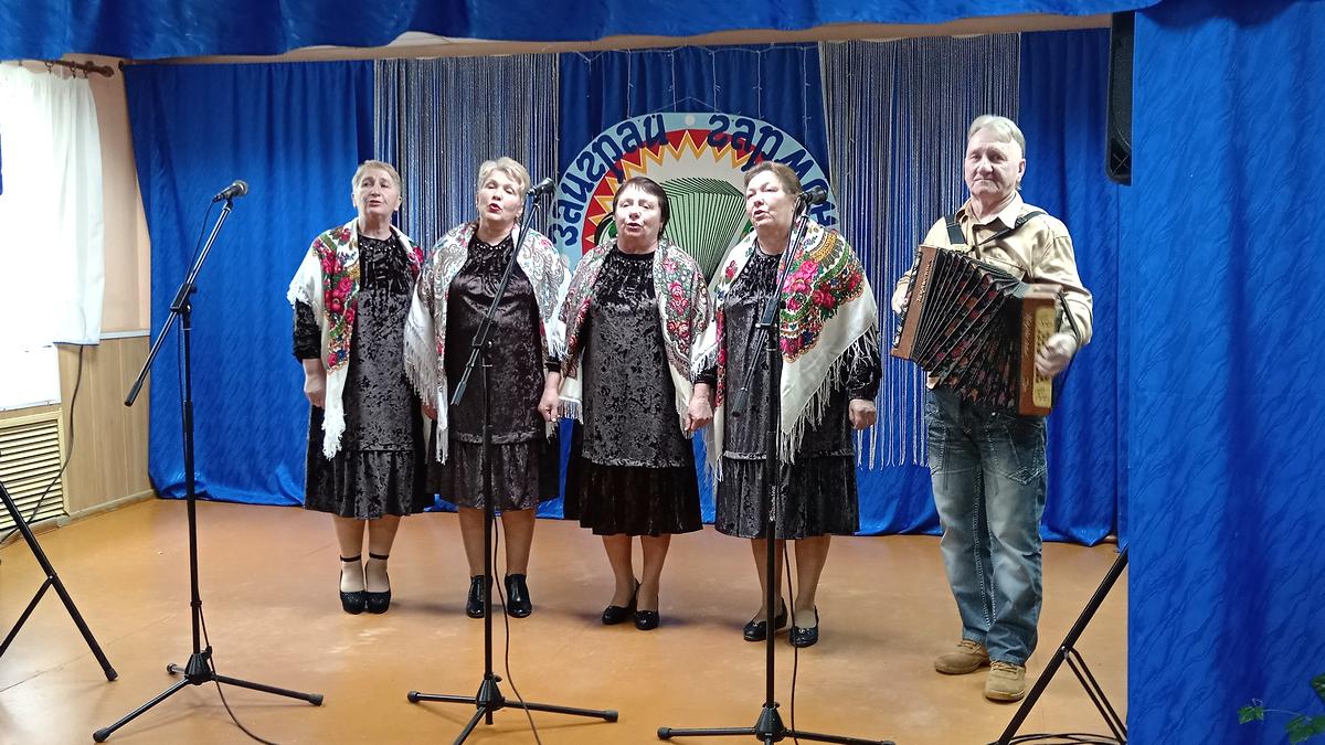 В Дубровенском районе прошел фестиваль «Заиграй, гармонь, в Россасно»