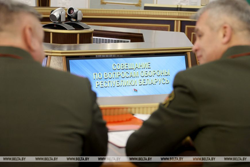 "Важнейшая наша задача - извлекать уроки". Александр Лукашенко рассказал об обстановке вокруг Беларуси