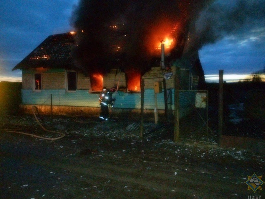 В Витебском районе на пожаре погибла одинокая пенсионерка
