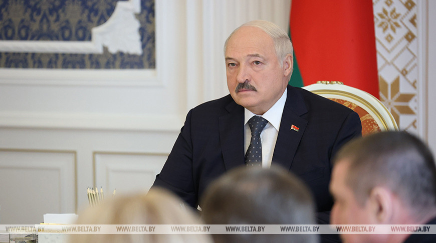 Работа над ошибками. Александр Лукашенко раскритиковал членов правительства за плохую проработку ряда важных решений