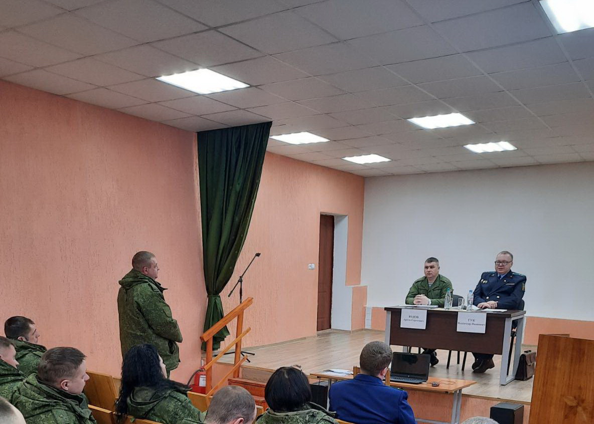 Заместитель прокурора Витебской области провел личный прием граждан в войсковой части