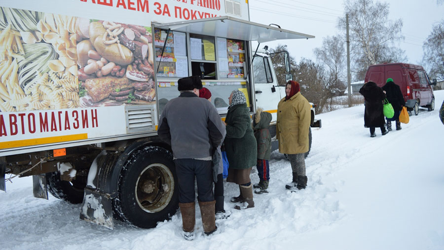 В Полоцке ночью загорелась автолавка