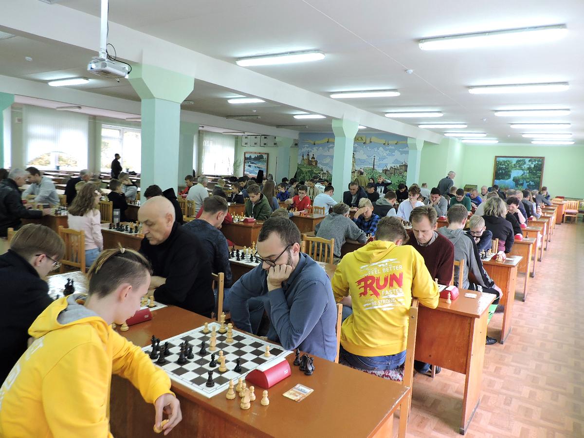 В Витебске состоялся 90-й открытый шахматный темпо-турнир, посвященный художнику Сергею Зарянко